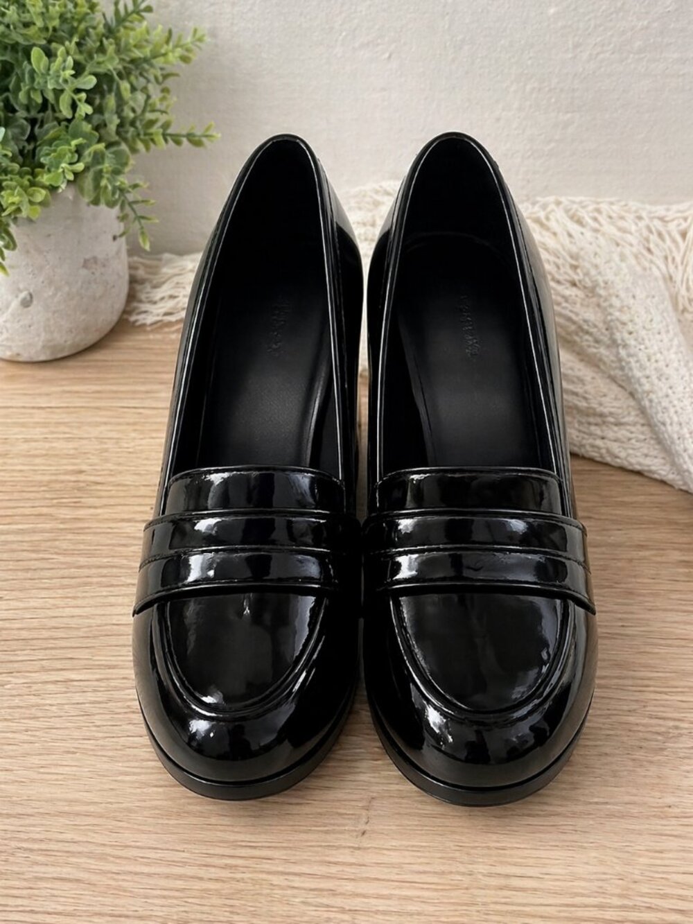 Black Patent Loafer Heels 🖤 Chunky Chic / Tacones Elegantes